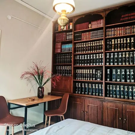 Sophisticated Pyrgos Near Olympia Apartment Pírgos